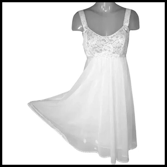 Vintage Vanity Fair Chiffon Lace White Nightgown Empire Waist - Picture 3 of 14